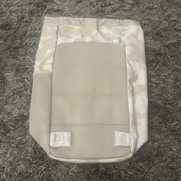 Unisex UA Utility Flex Sling bookbag - Picture 5 of 5